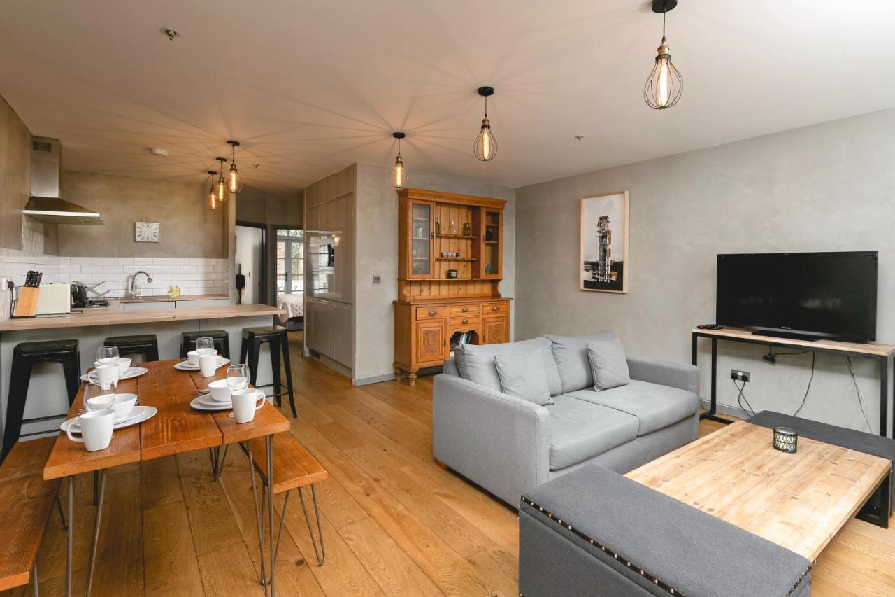 Penthousestays Nr Notting Hill - Luxury 2 Bedroom King Bed Apartment - Near Portobello Road لندن المظهر الخارجي الصورة