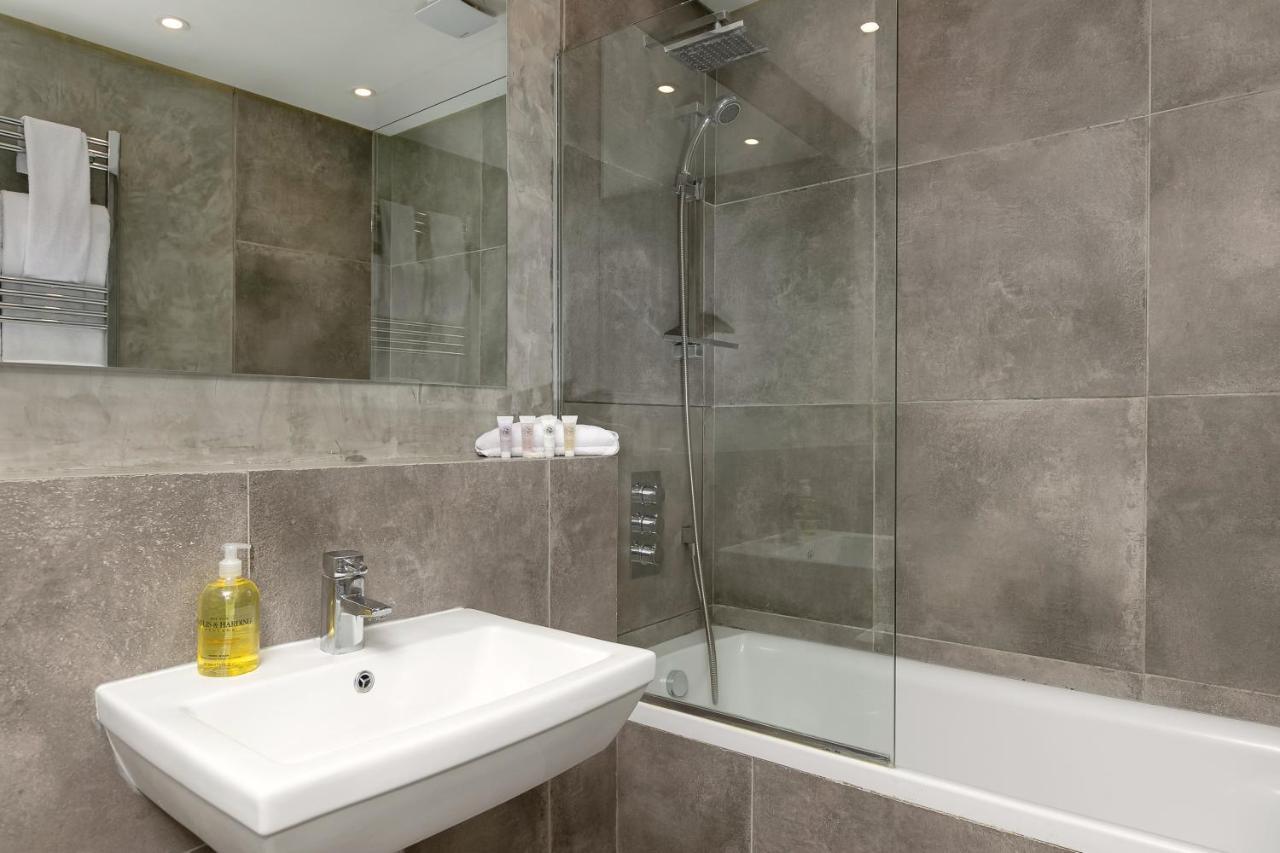 Penthousestays Nr Notting Hill - Luxury 2 Bedroom King Bed Apartment - Near Portobello Road لندن المظهر الخارجي الصورة