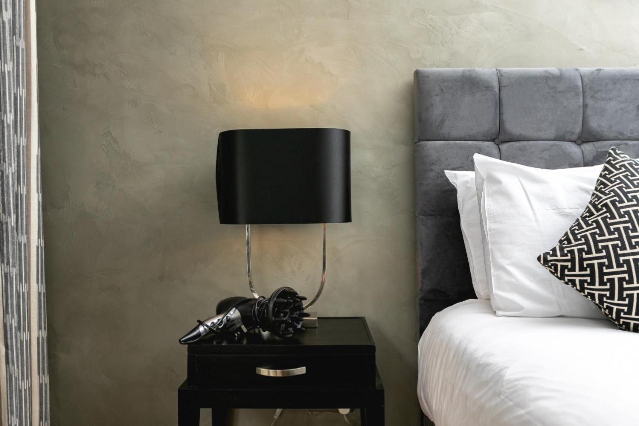 Penthousestays Nr Notting Hill - Luxury 2 Bedroom King Bed Apartment - Near Portobello Road لندن المظهر الخارجي الصورة